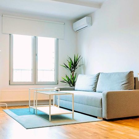 Old Town Riverview Apartment Bucarest Extérieur photo