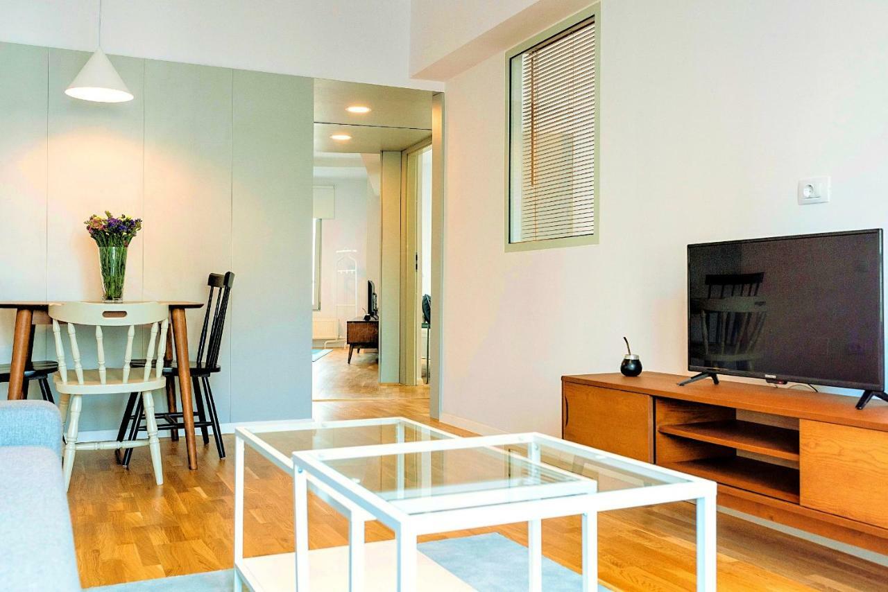 Old Town Riverview Apartment Bucarest Extérieur photo