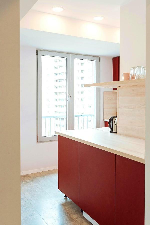 Old Town Riverview Apartment Bucarest Extérieur photo